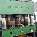 []南通皋液2000吨，台面1.6米2.5米，移动台，中间顶出，.